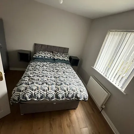 Cosy Spacious 3 Bedroom House Casa vacanze *